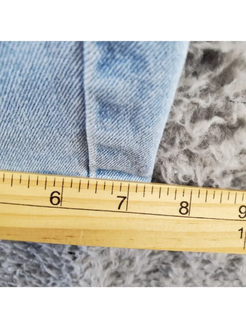 Levis Jeans Mens 38x30 Light Blue 511 Slim Fit Distressed Knees *Read*